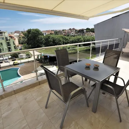 Emberli Penthouse Appartement