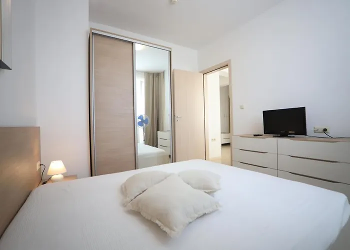 Emberli Penthouse *