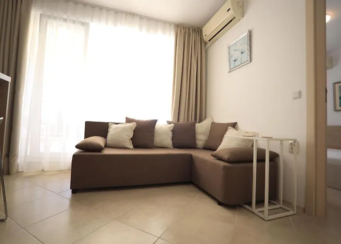 Emberli Penthouse Appartement *